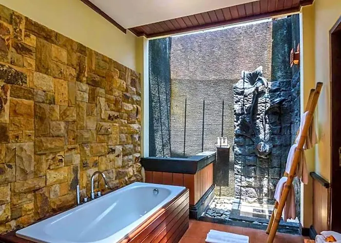 Kastara 4 Bedroom Private Pool Ne151a