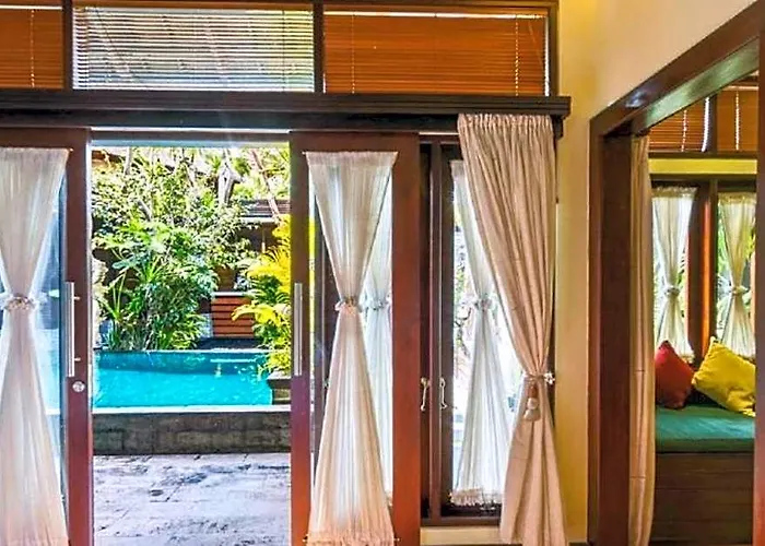 Kastara 4 Bedroom Private Pool Ne151a * Seminyak